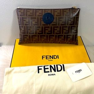 Fendi authentic medium flat pouch in like new condition w/ box, dust bag and tag